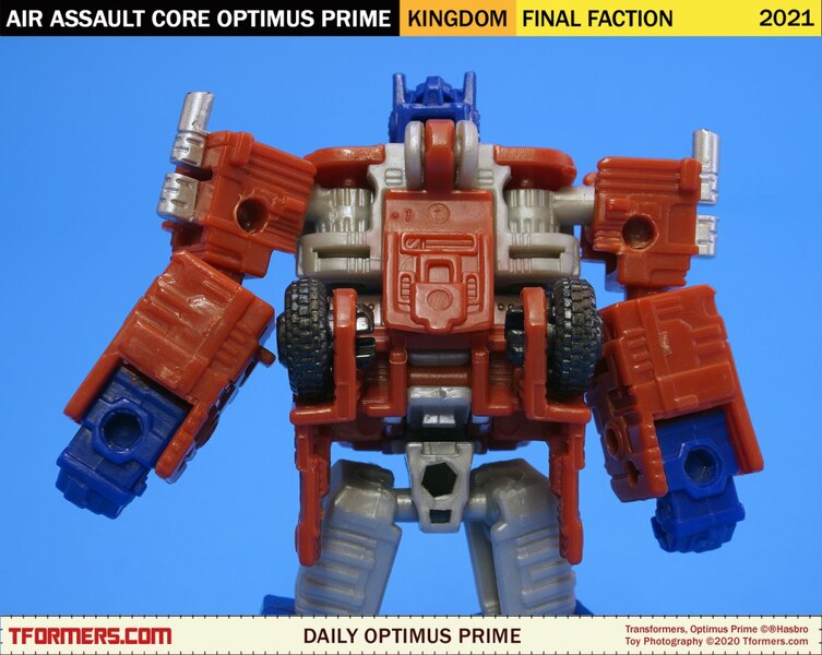 Daily Prime   Kingdom Air Assualt Core Optimus Prime  (8 of 10)
